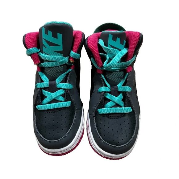 Nike Toddler Girls Court Invader Basketball Shoes Sneakers Size 9C New - Picture 1 of 12